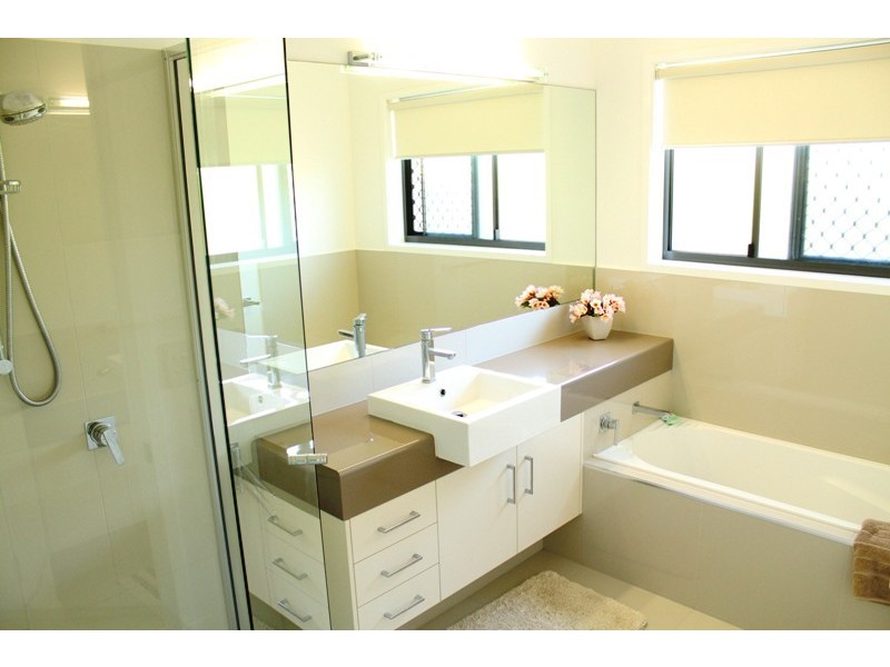 3 Breeze Drive, Bargara QLD 4670