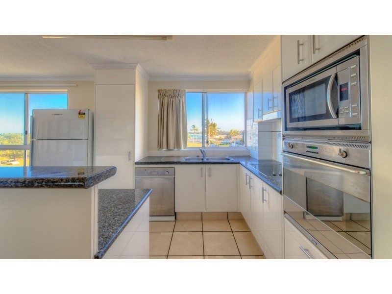 22/2 Baxter Street, Bargara QLD 4670