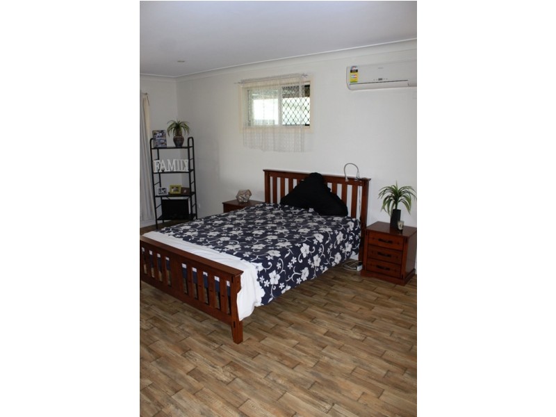 16 McCullough St, Kepnock QLD 4670