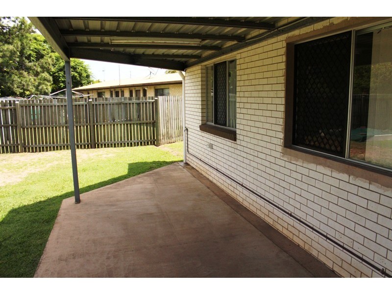 16 McCullough St, Kepnock QLD 4670