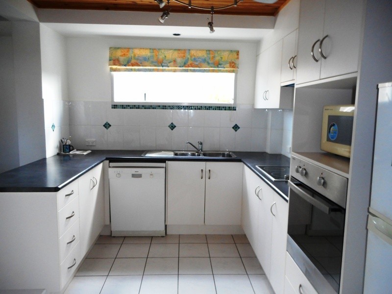 Unit 4,82 Miller Street, Bargara QLD 4670