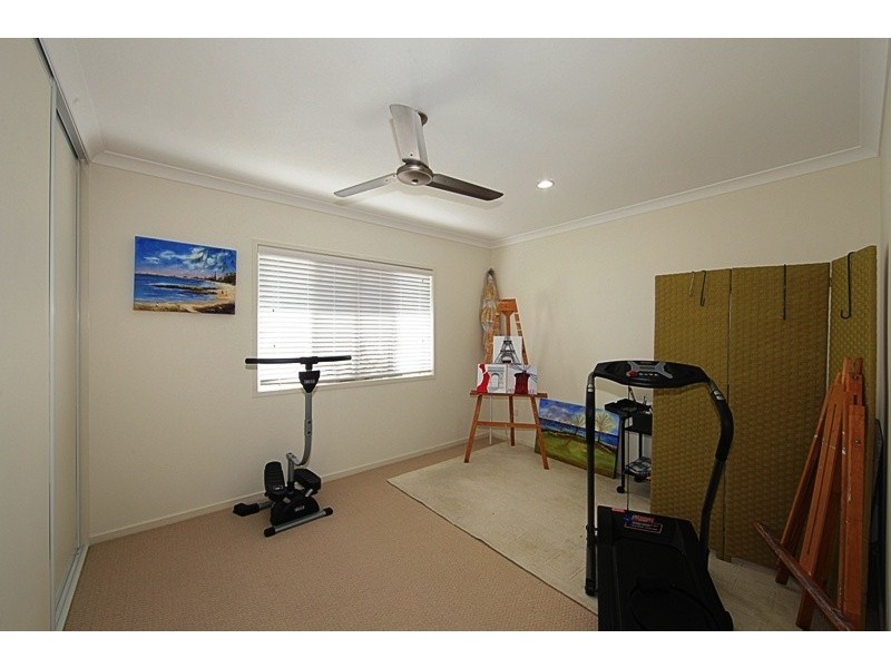 38 Bisdee Street, Coral Cove QLD 4670
