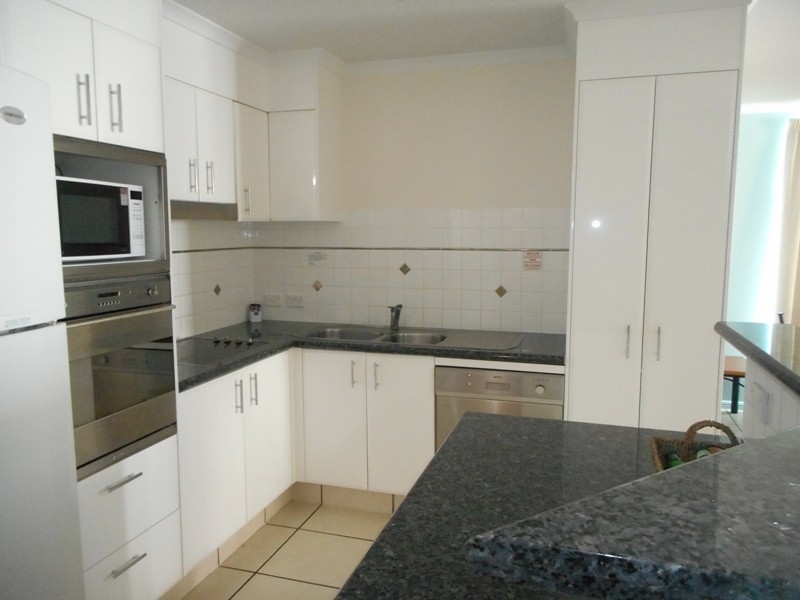 27/2 Baxter  Street, Bargara QLD 4670