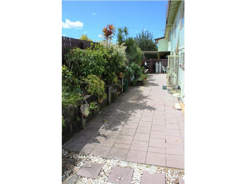 51 Bingera Street, Bundaberg West QLD 4670