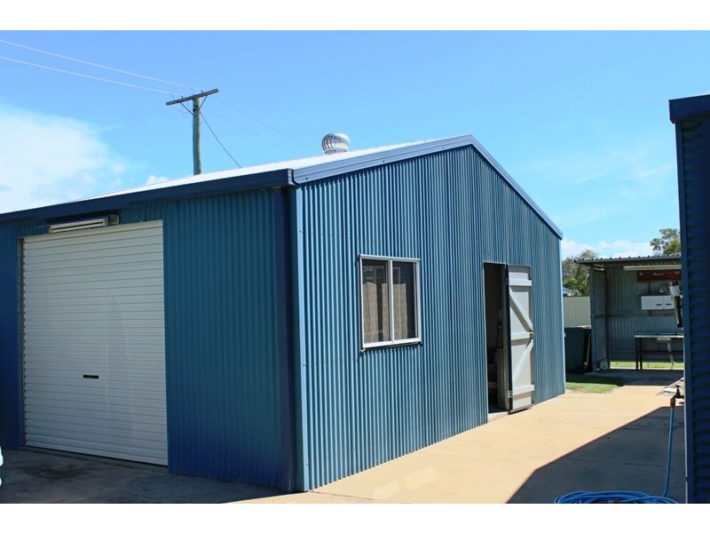 11 Island View Drive, Winfield QLD 4670