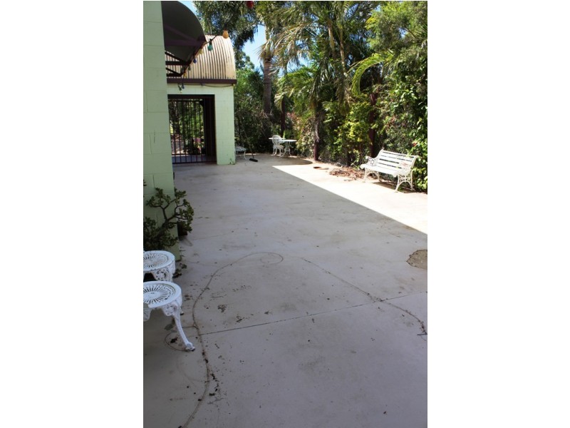 51 Bingera Street, Bundaberg West QLD 4670