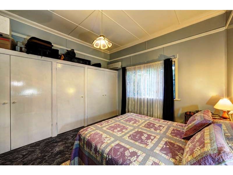 33 Burnett Street, Bundaberg South QLD 4670