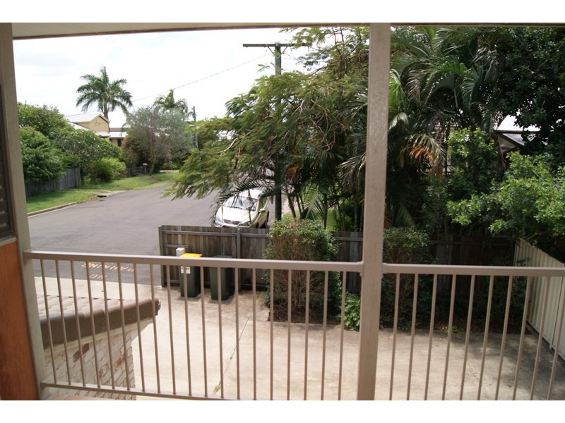 75 Burnett Street, Bundaberg South QLD 4670