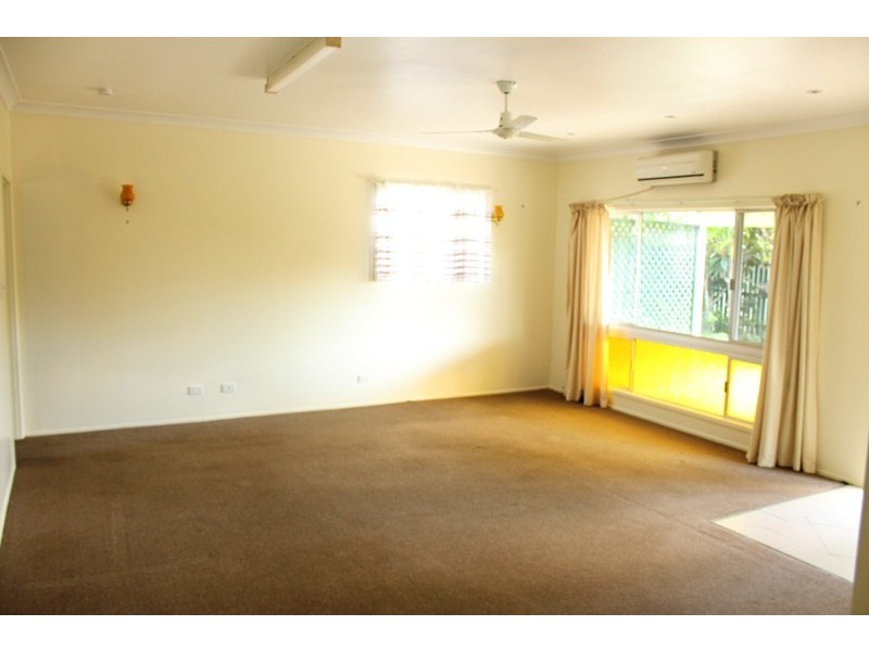 6 Cameron Street, Bundaberg North QLD 4670