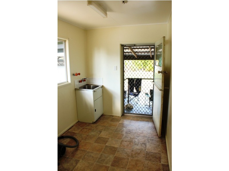 6 Cameron Street, Bundaberg North QLD 4670