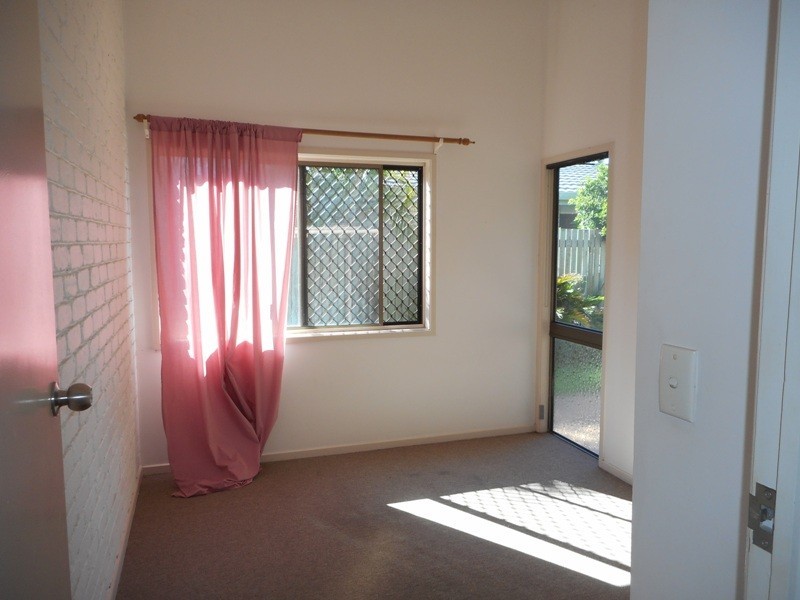 10 Seabreeze Street, Bargara QLD 4670