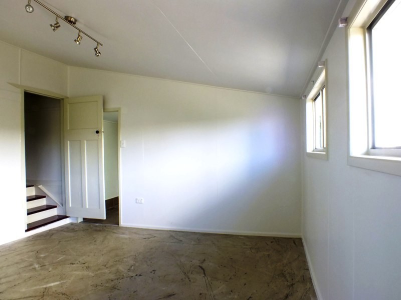 4 Morrison Street, Bundaberg East QLD 4670