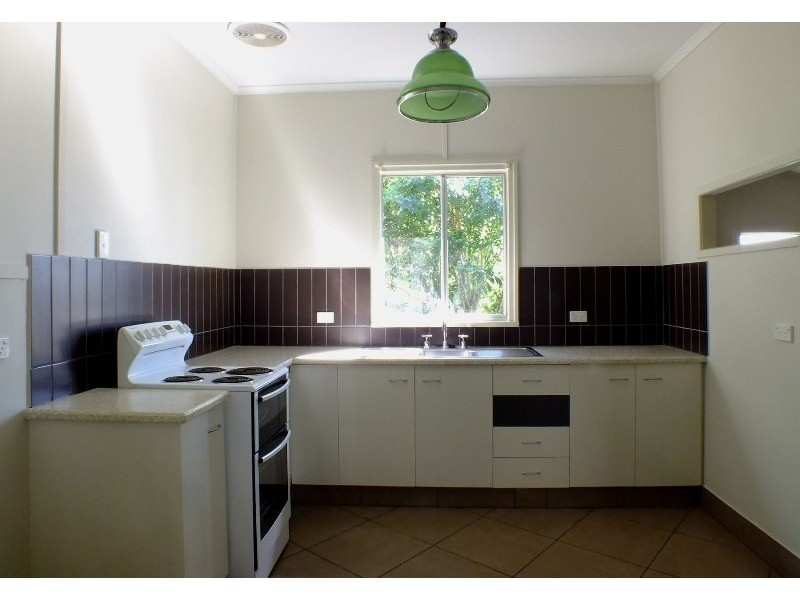 4 Morrison Street, Bundaberg East QLD 4670