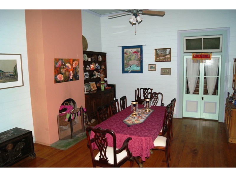 105 Barolin Esplanade, Coral Cove QLD 4670