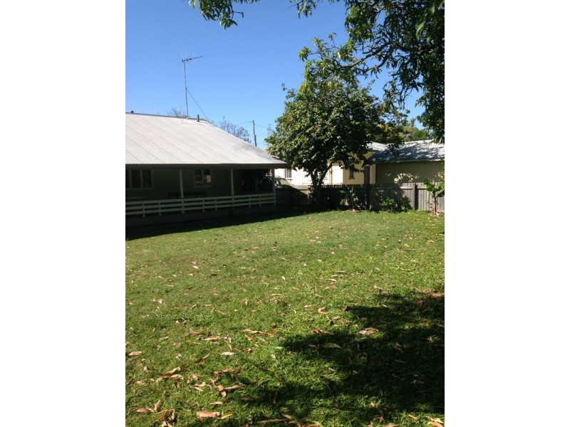 82 Elliott Heads Road, Kepnock QLD 4670