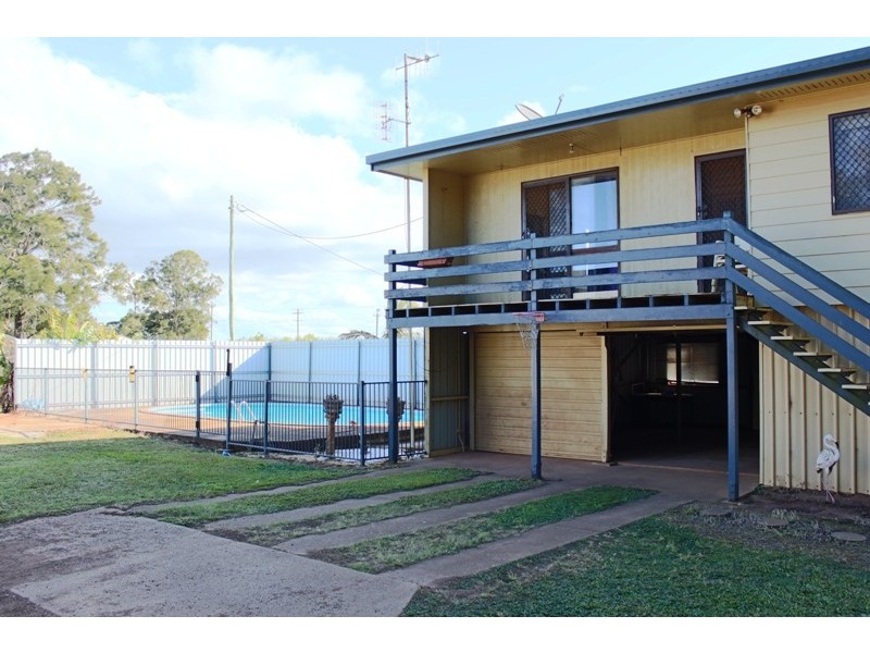 10 Careys Road, Meadowvale QLD 4670