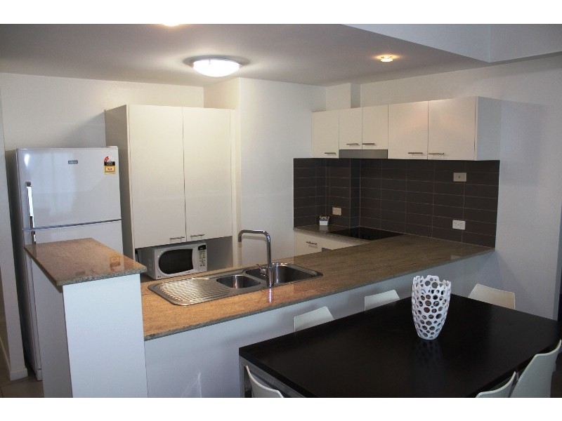 504/23 Esplanade, Bargara QLD 4670