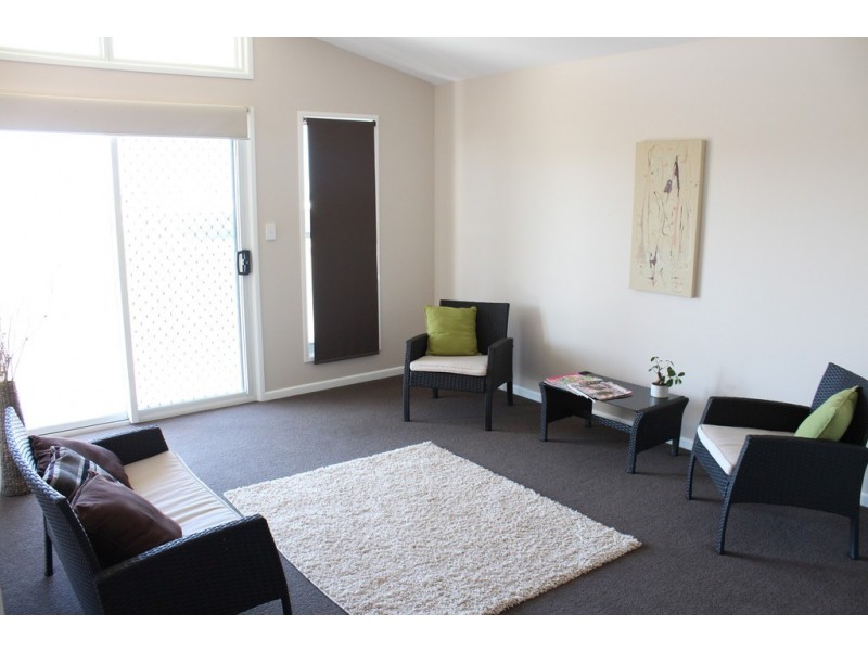20 Logan Road, Innes Park QLD 4670