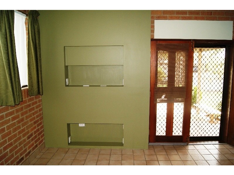 52 Anderson Street, Avenell Heights QLD 4670