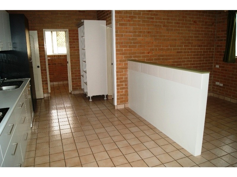 52 Anderson Street, Avenell Heights QLD 4670