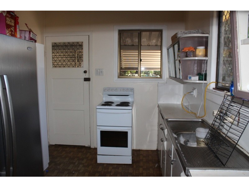 28 Williams Road, Svensson Heights QLD 4670