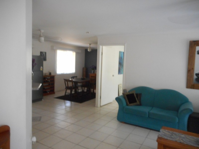 3 Gengers Road, Moore Park Beach QLD 4670