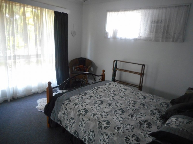 3 Gengers Road, Moore Park Beach QLD 4670