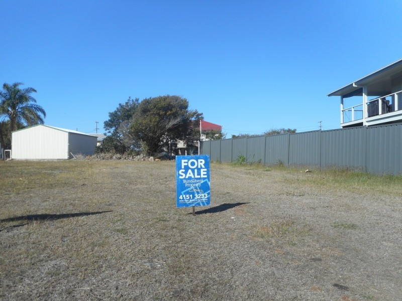 21 Bluewater Drive, Elliott Heads QLD 4670