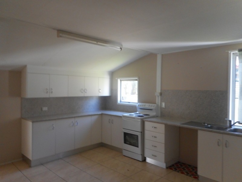 14 PITT STREET, Bundaberg South QLD 4670