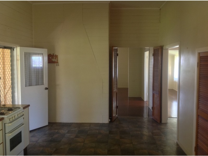 162 PLANTATION ROAD, Avondale QLD 4670