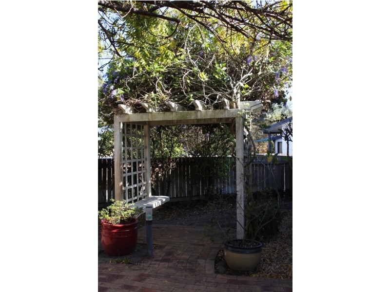 102 Boundary Street, Walkervale QLD 4670