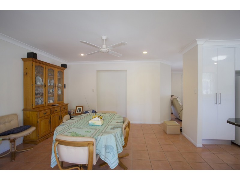 4 Driftwood Place, Woodgate QLD 4660