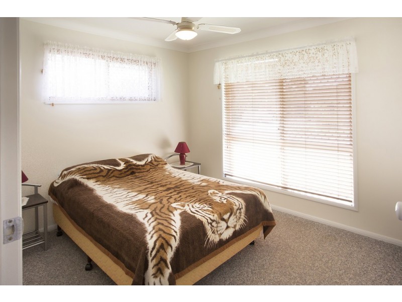 4 Driftwood Place, Woodgate QLD 4660