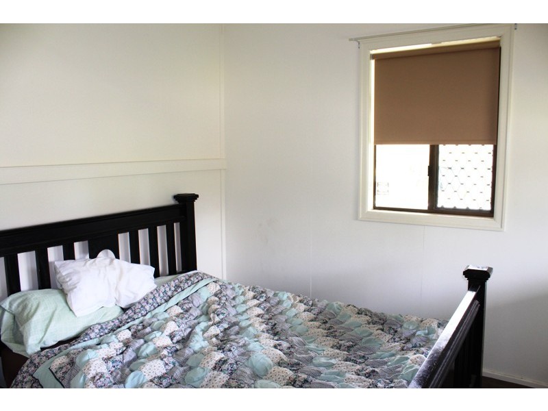 11 Station Street, Bundaberg North QLD 4670