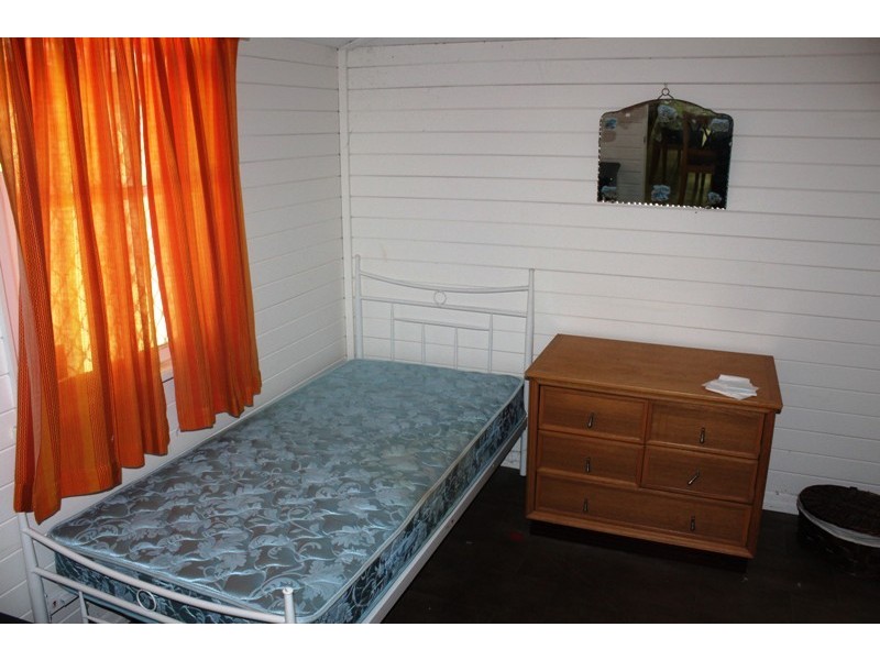 11 Station Street, Bundaberg North QLD 4670