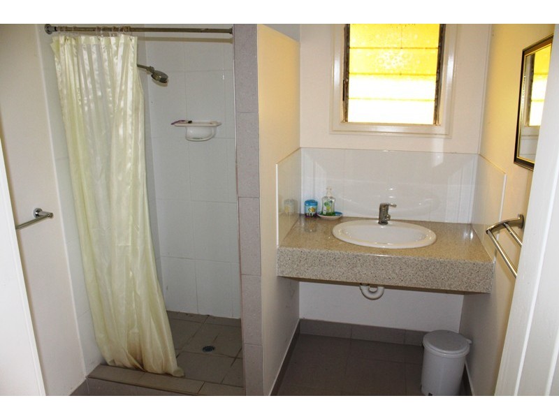 11 Station Street, Bundaberg North QLD 4670