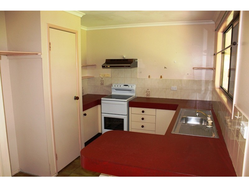 16 Bonna Road, Branyan QLD 4670