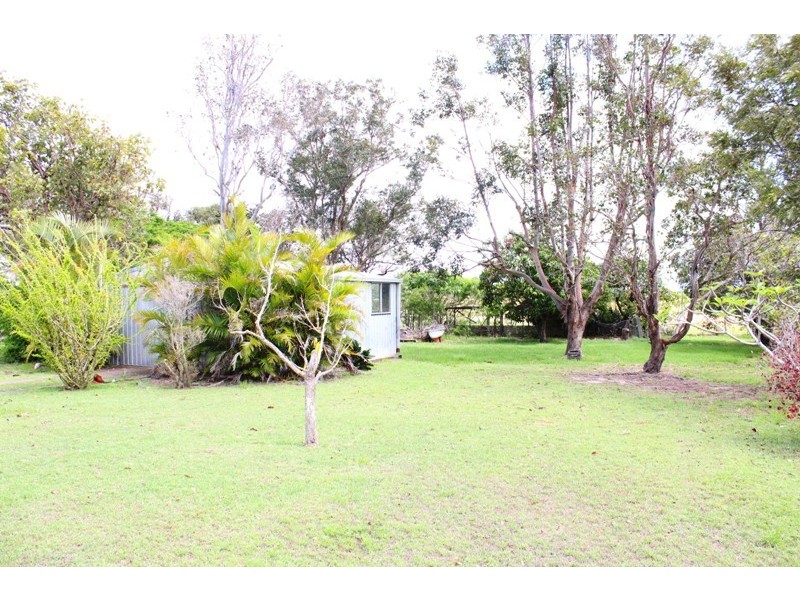 16 Bonna Road, Branyan QLD 4670