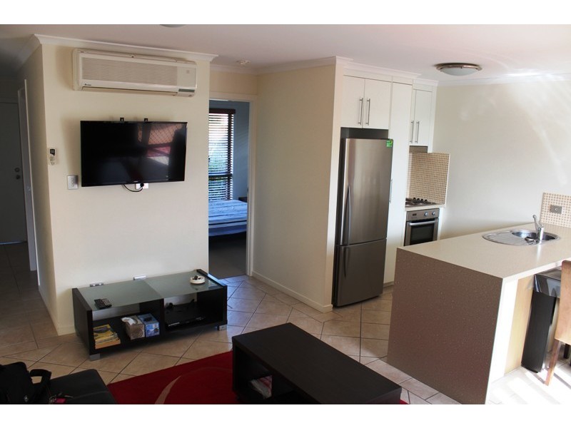 4/128 George Street, Bundaberg West QLD 4670