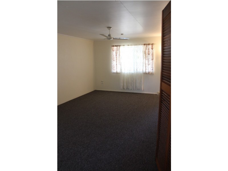 2/2c Palmer Street, Millbank QLD 4670
