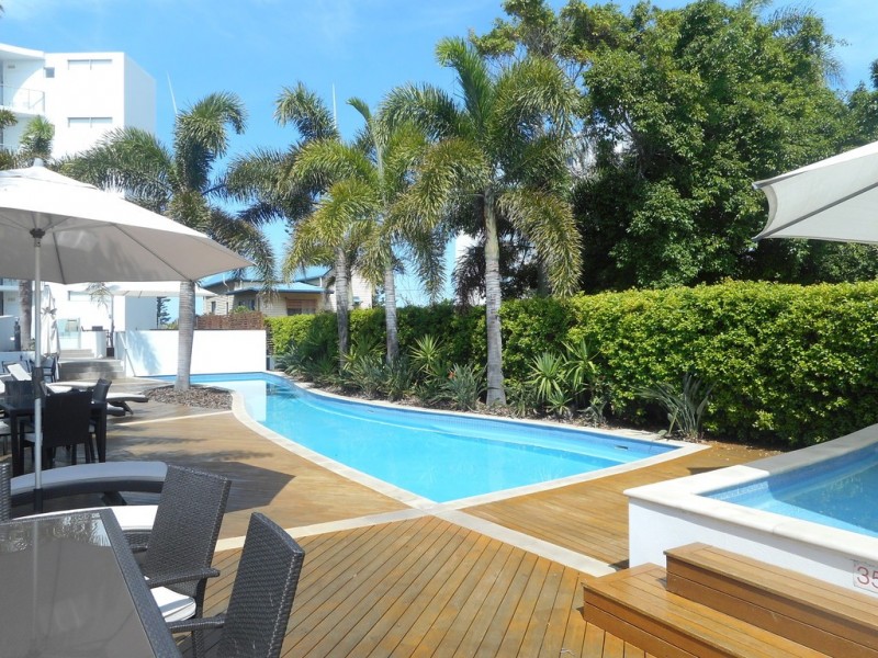305/95 Esplanade, Bargara QLD 4670