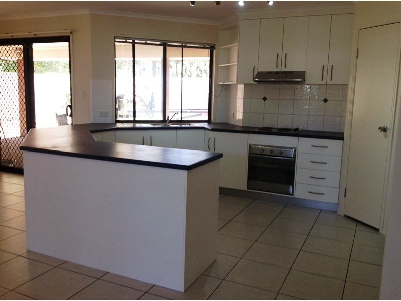 25 Orchid Drive, Moore Park Beach QLD 4670