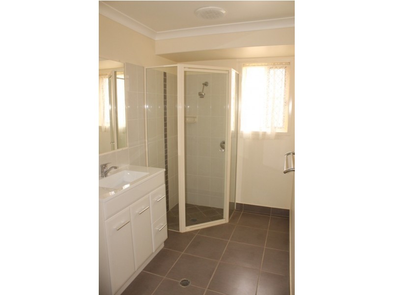 6/26 Dunn Road, Avenell Heights QLD 4670