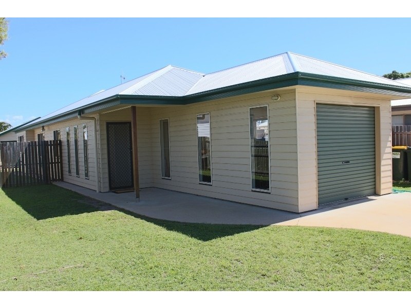 6 Glenmorris Street, Walkervale QLD 4670