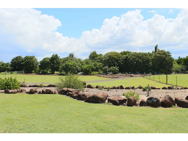 22 HEIDKES ROAD, Windermere QLD 4670