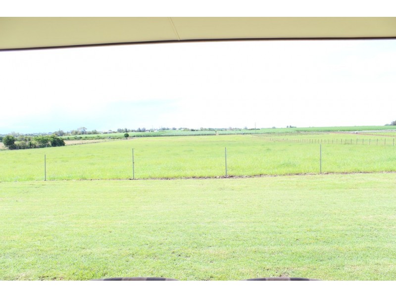 22 HEIDKES ROAD, Windermere QLD 4670