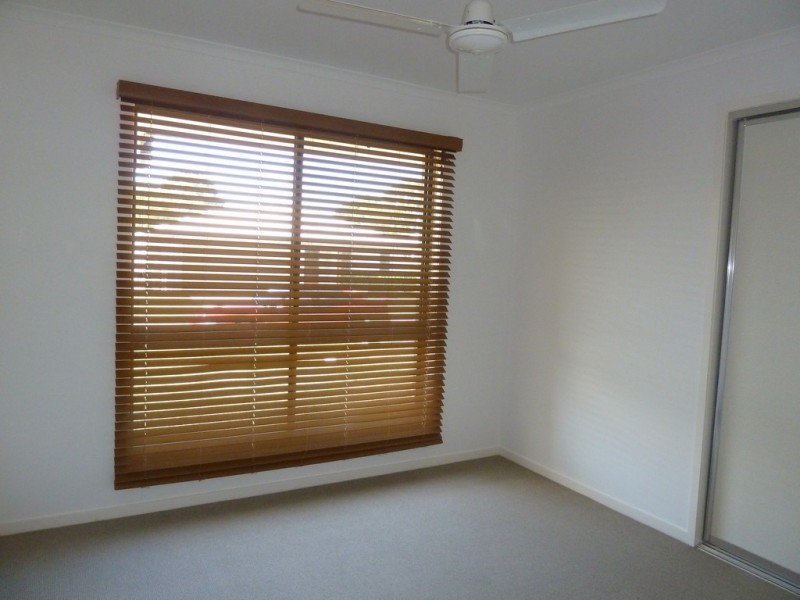 11/4 (NO.10) OASIS COURT, Bundaberg North QLD 4670