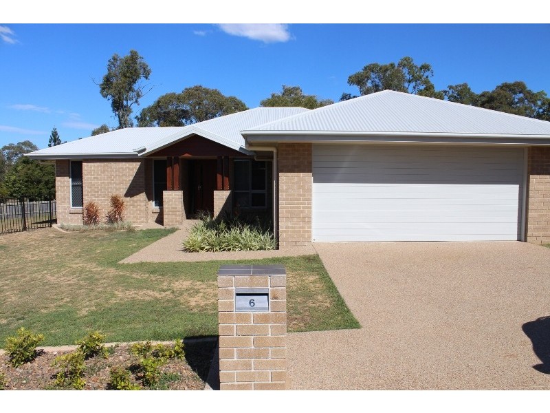 6 GREEN AVENUE, Branyan QLD 4670