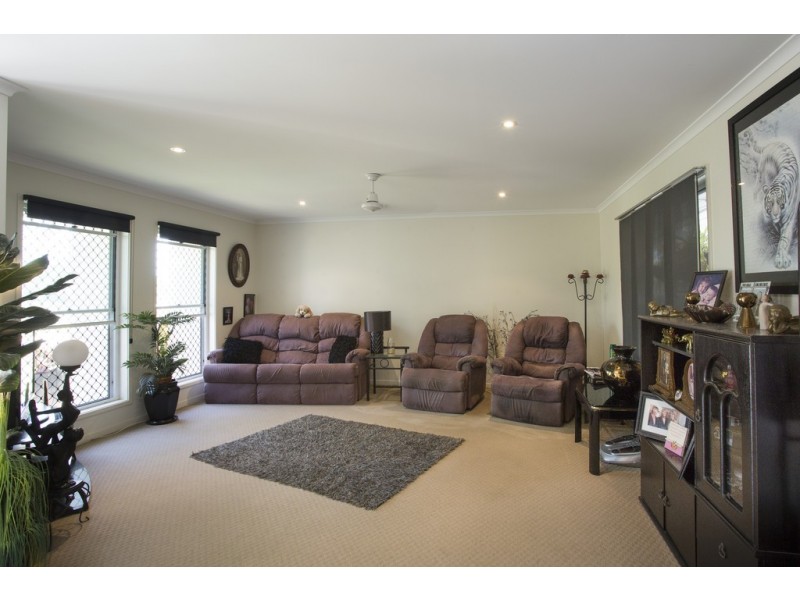 7 Hillcrest Court, Bargara QLD 4670