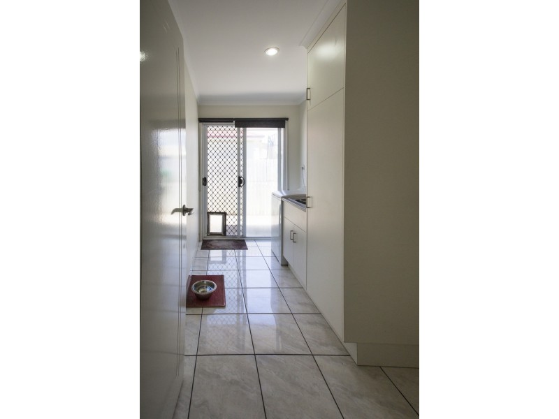 7 Hillcrest Court, Bargara QLD 4670
